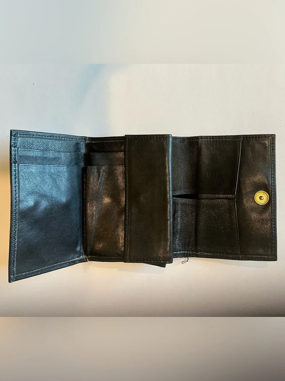 Men’s German Made Tri-Fold Leather Wallet